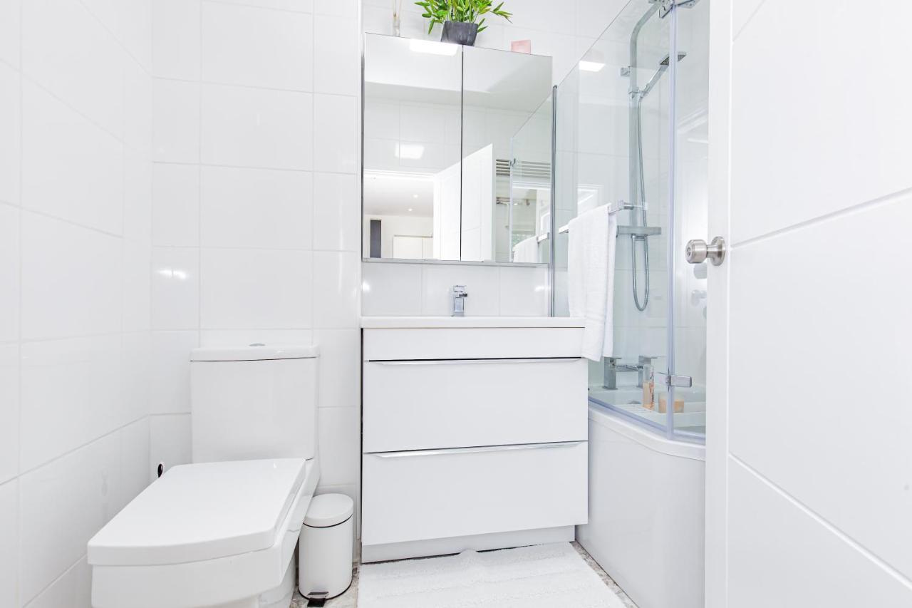 A'Nb Oxford Lux 2-Bedroom Plus Private Parking 5-Star Central Ox1 Экстерьер фото